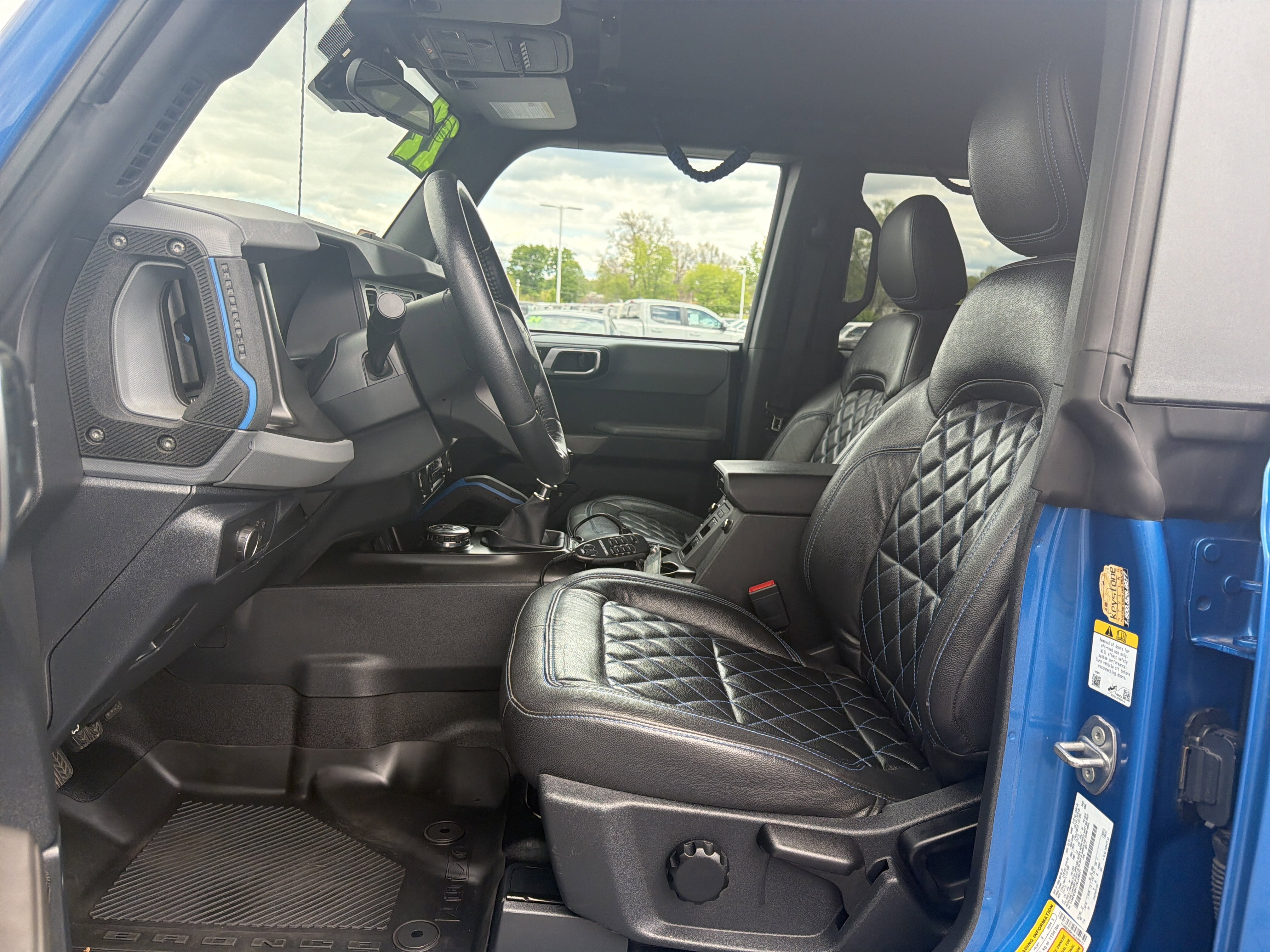 Used 2022 Ford Bronco Black Diamond AWD/4WD image 12