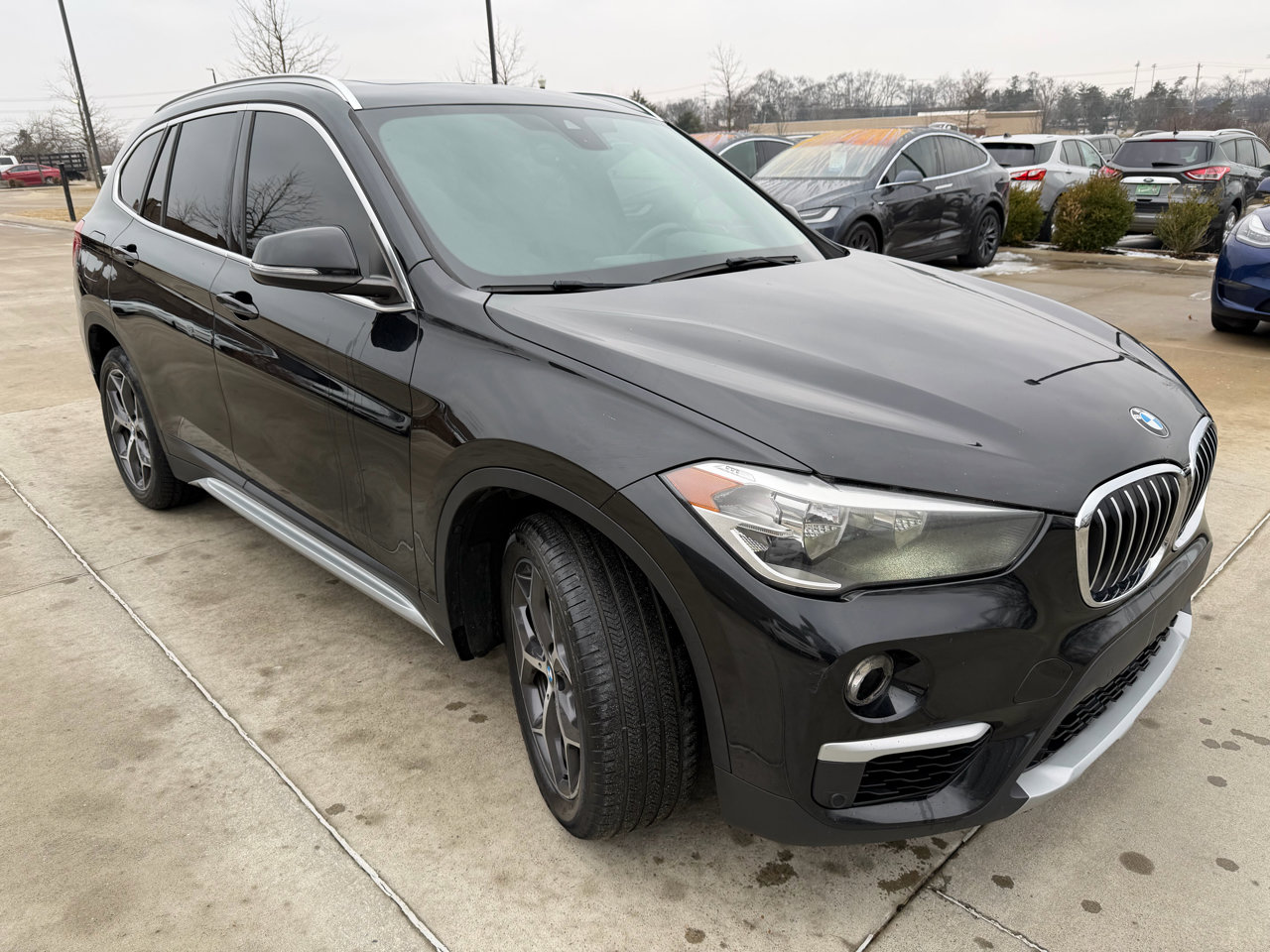 Used 2019 BMW X1 xDrive28i w/ Convenience Package image 3