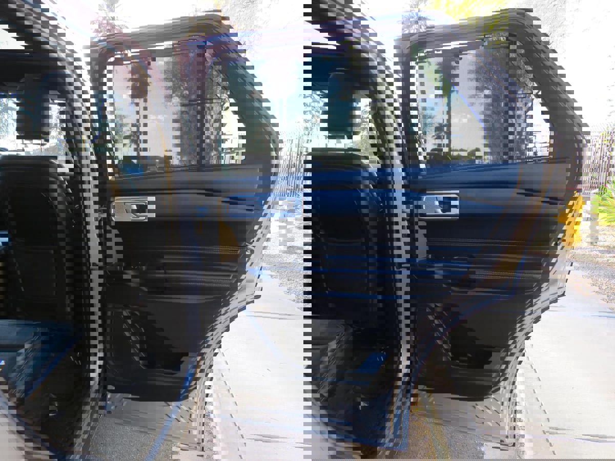 Used 2020 Ford Explorer Limited image 70