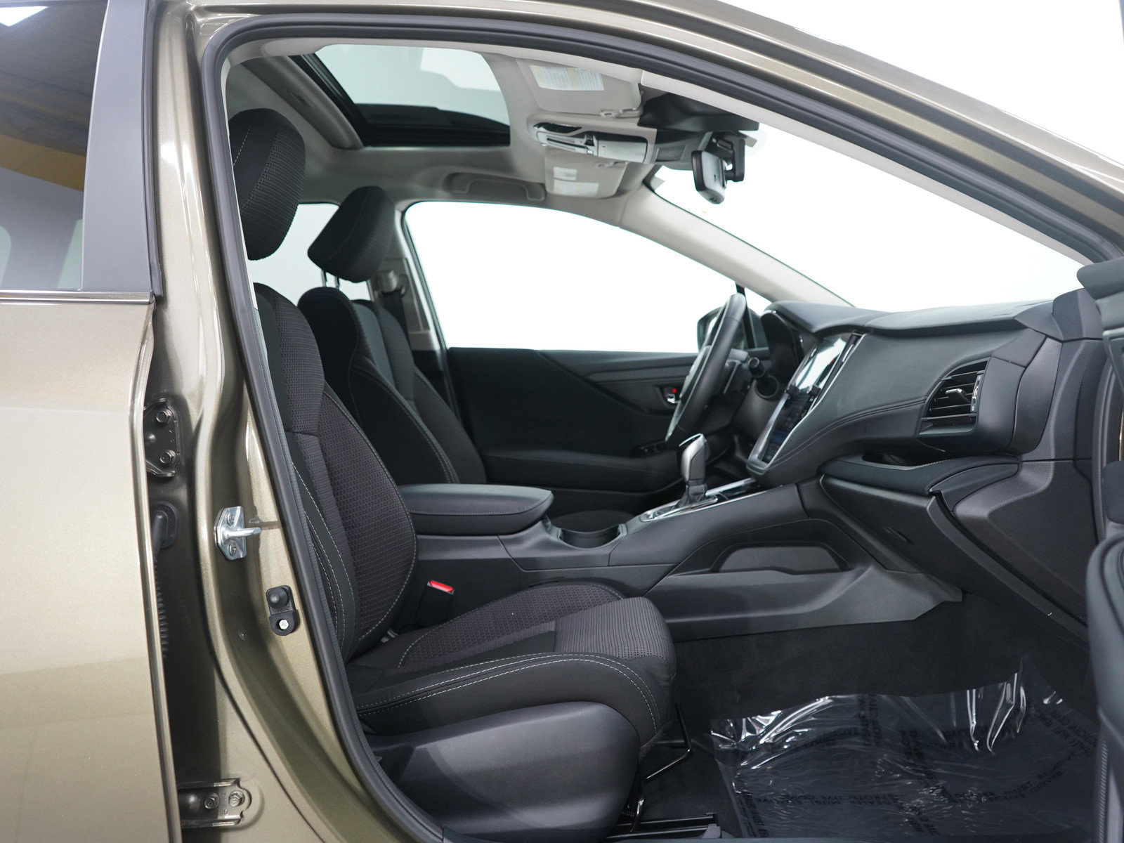 Certified 2025 Subaru Outback Premium image 11