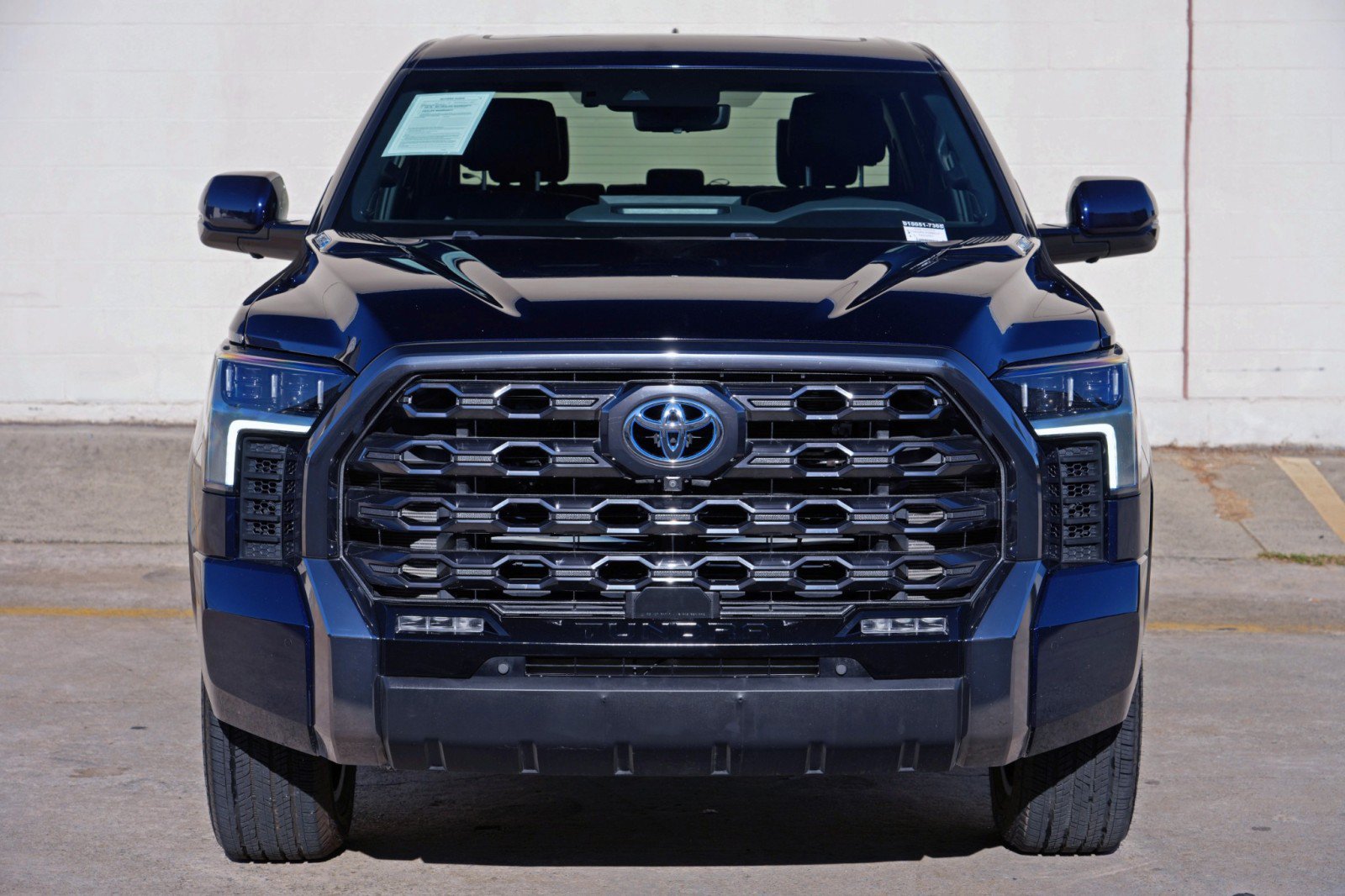 Used 2023 Toyota Tundra Platinum w/ Advanced Package AWD/4WD image 53
