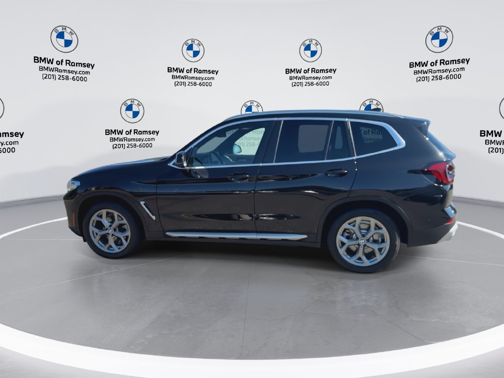 Used 2024 BMW X3 xDrive30i w/ Premium Package AWD/4WD image 5