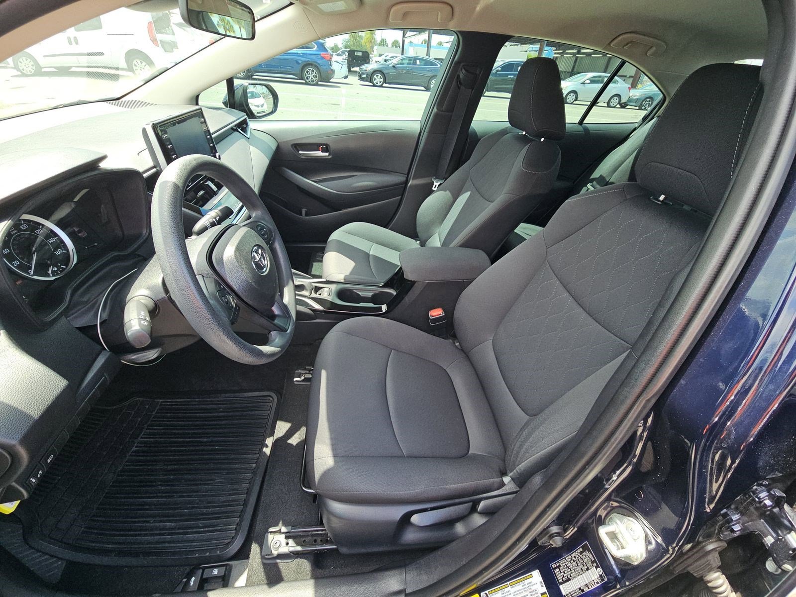 Used 2020 Toyota Corolla LE FWD image 13