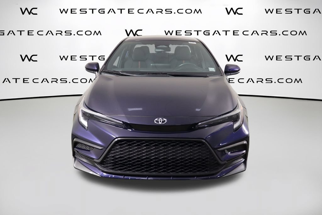 Used 2023 Toyota Corolla SE FWD image 2