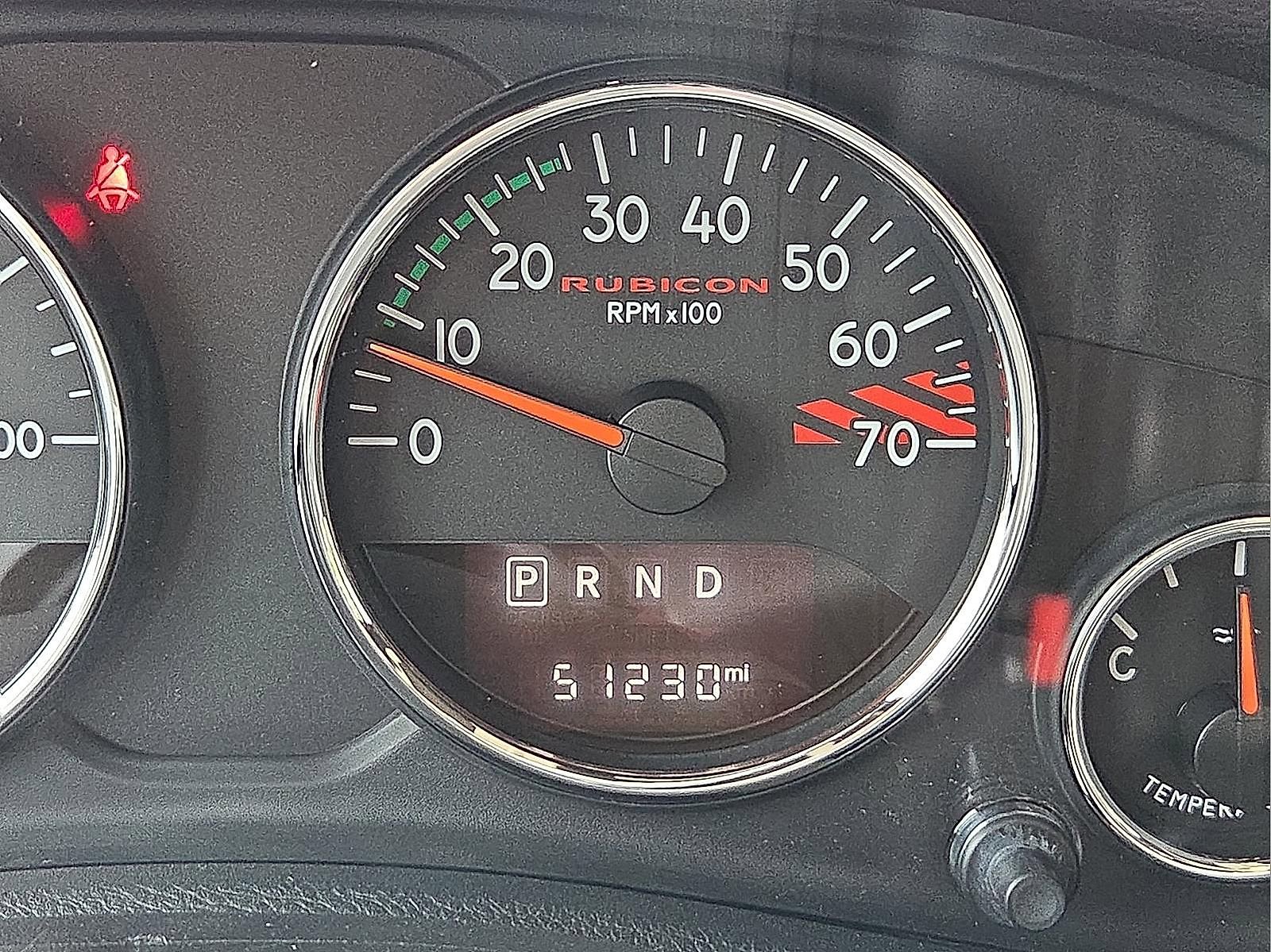 Used 2018 Jeep Wrangler Unlimited Rubicon AWD/4WD image 23