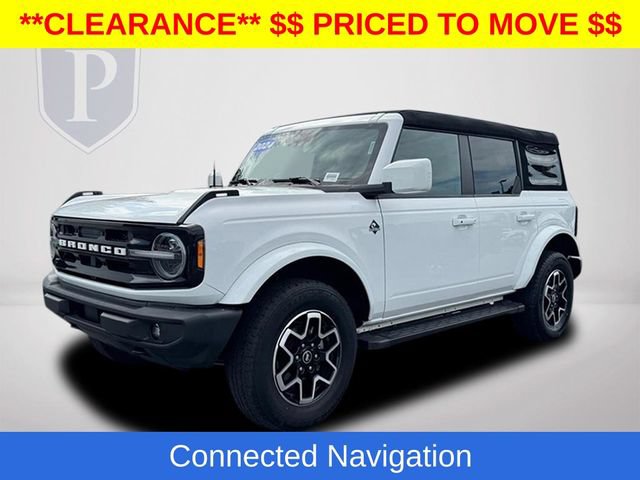 Used 2024 Ford Bronco Outer Banks AWD/4WD image 13