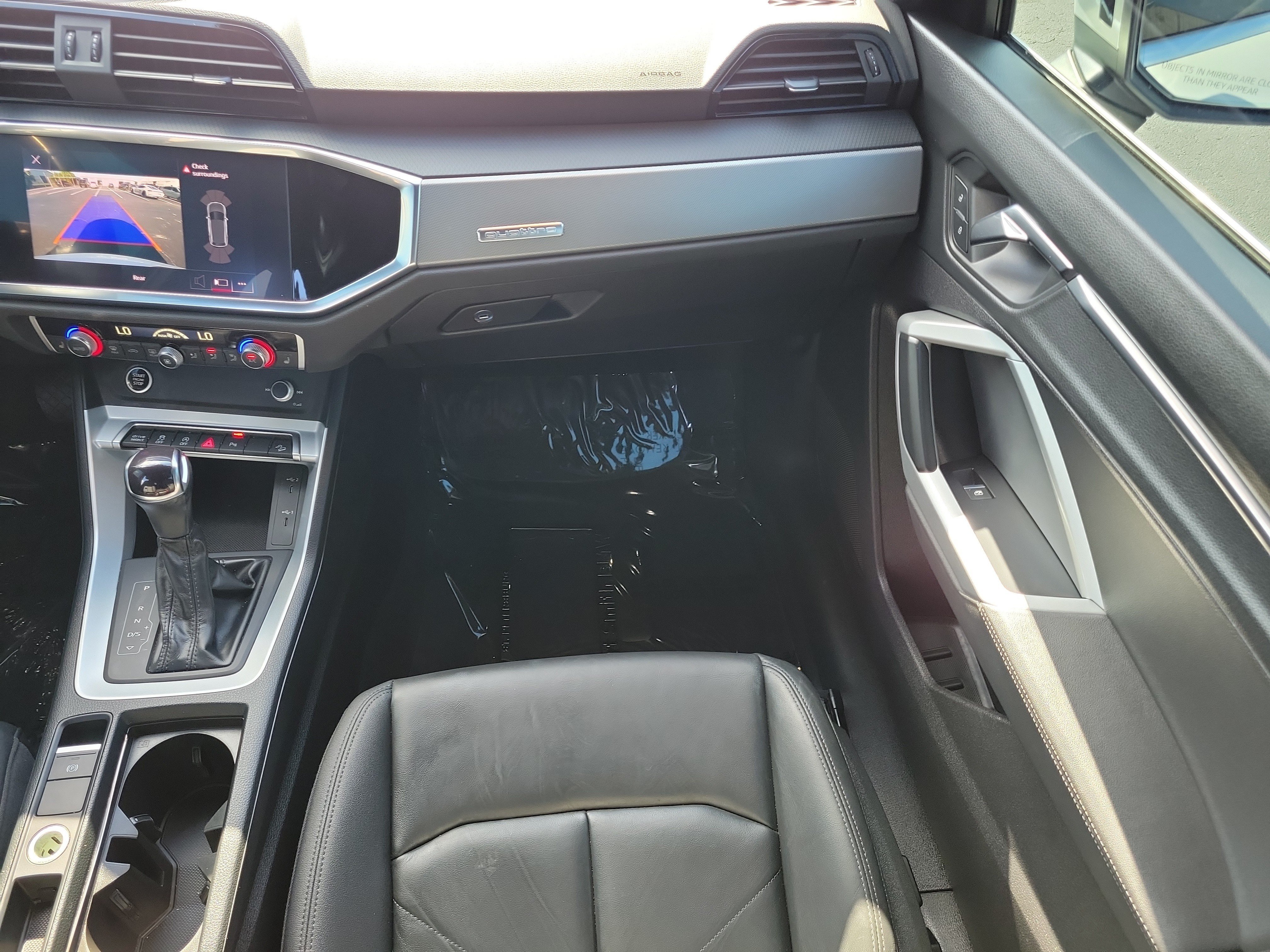 Used 2022 Audi Q3 2.0T Premium w/ Convenience Package AWD/4WD image 17