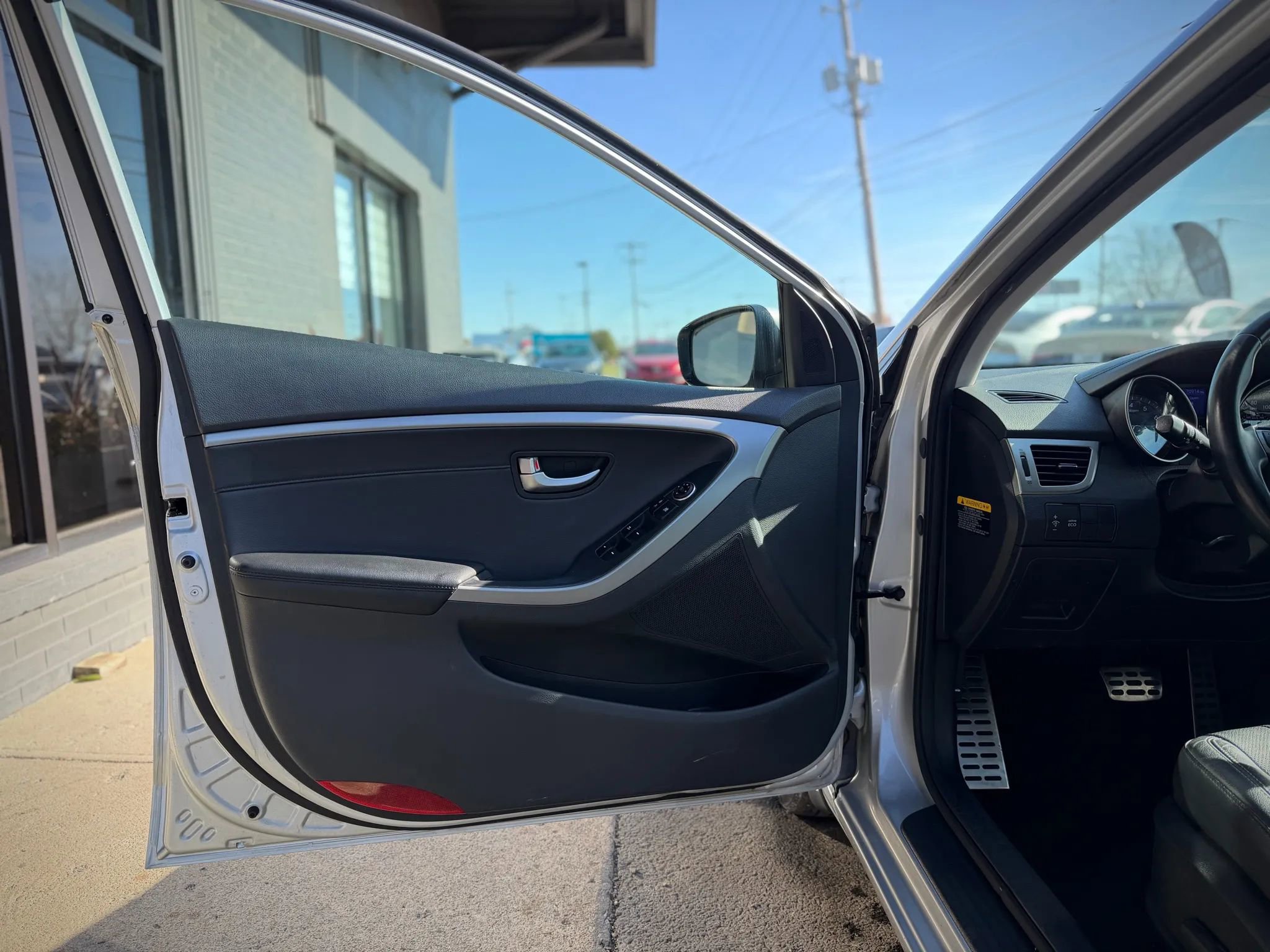 Used 2013 Hyundai Elantra GT w/ Style Pkg image 7