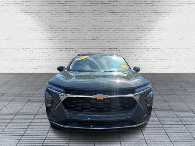 New 2025 Chevrolet Trax LT w/ LT Convenience Package image 7