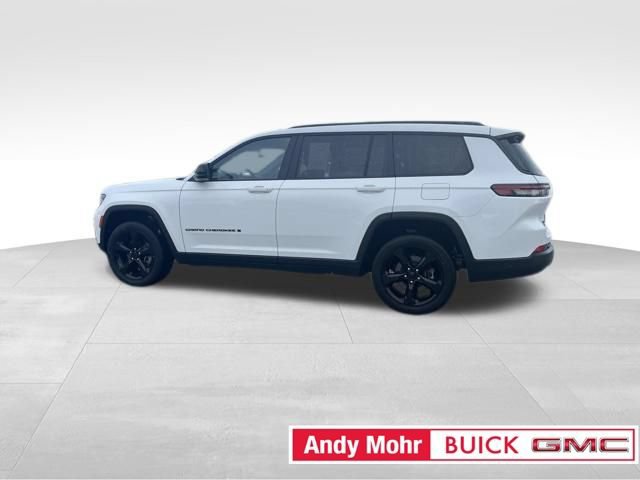 Used 2023 Jeep Grand Cherokee L Laredo AWD/4WD image 7