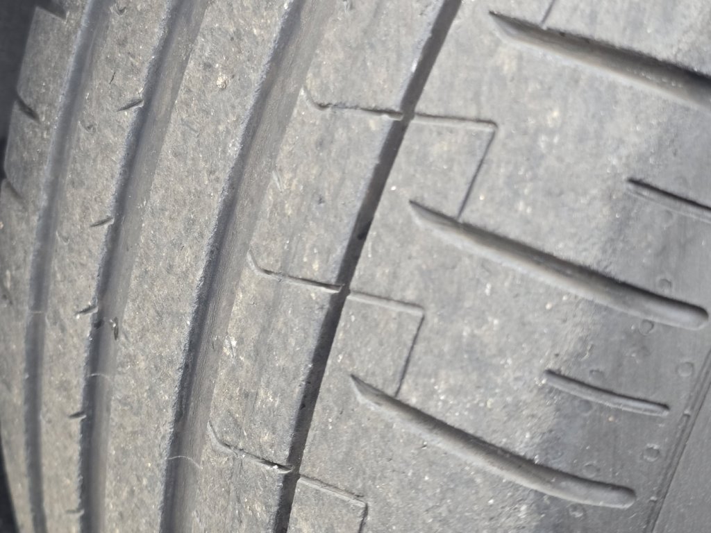 Certified 2020 Porsche 911 Carrera 4S image 15