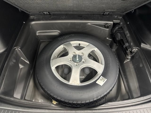 Used 2023 Jeep Grand Cherokee Altitude AWD/4WD image 12