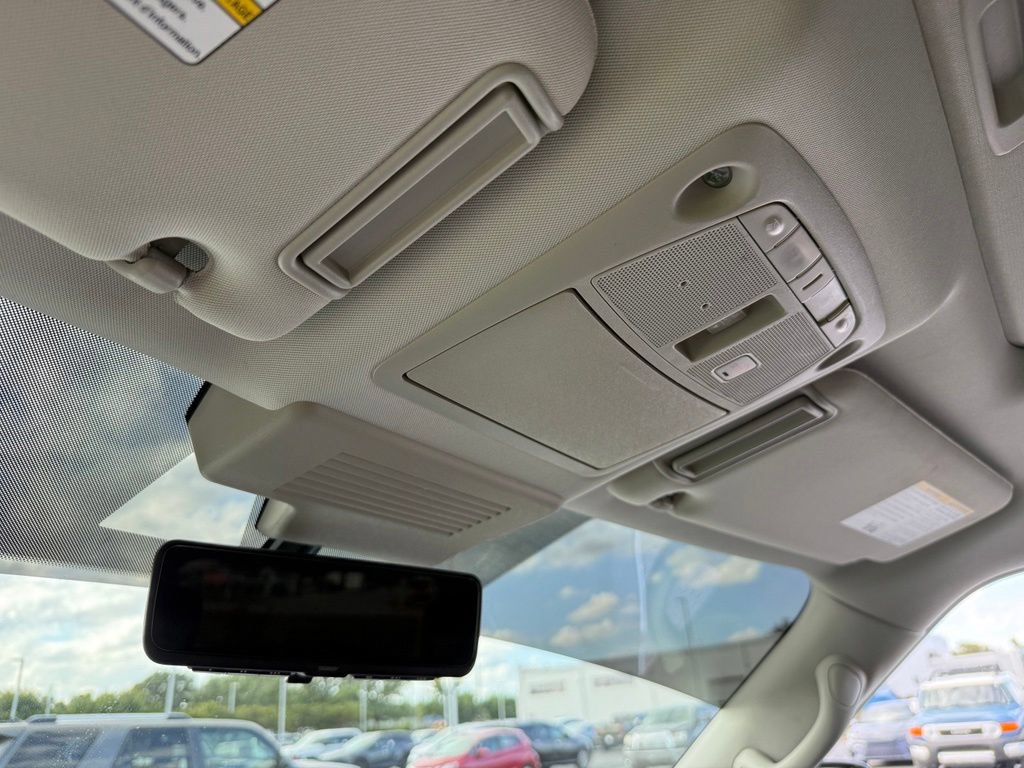 Used 2019 Nissan Armada Platinum w/ Captain's Chairs Package RWD image 30