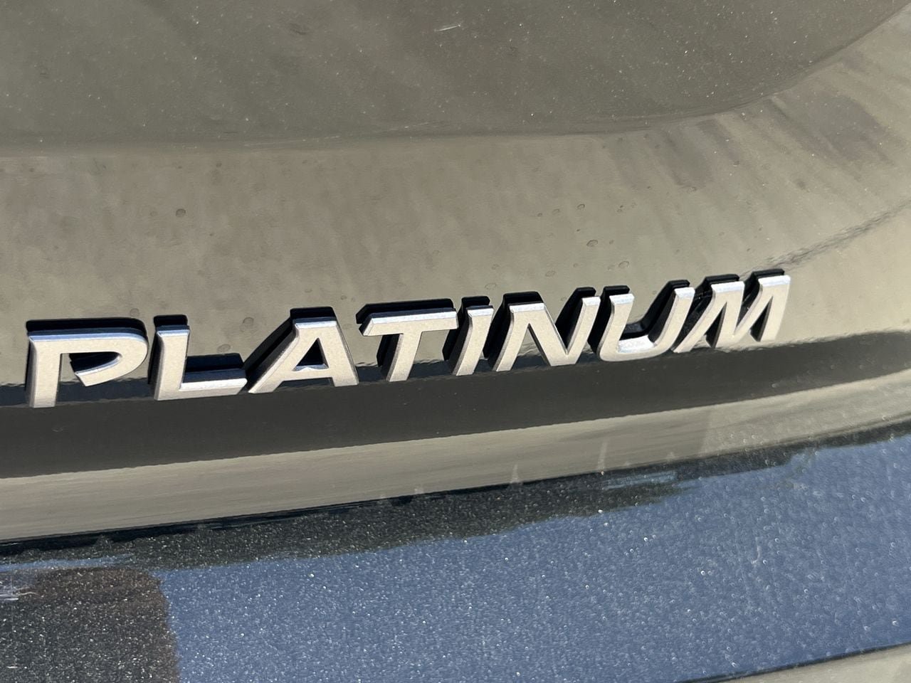 New 2026 Nissan Pathfinder Platinum FWD image 7