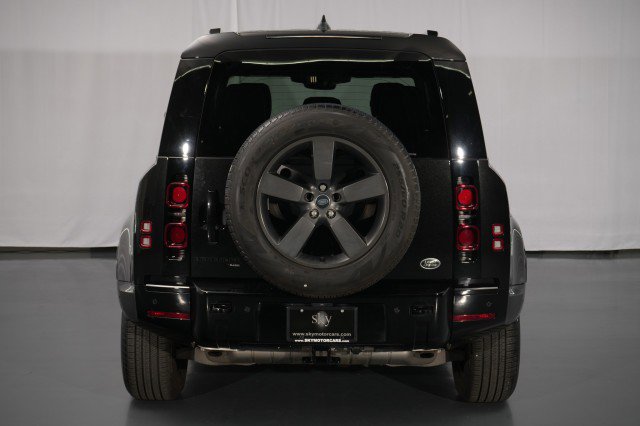 Used 2023 Land Rover Defender 110 X-Dynamic SE AWD/4WD image 14