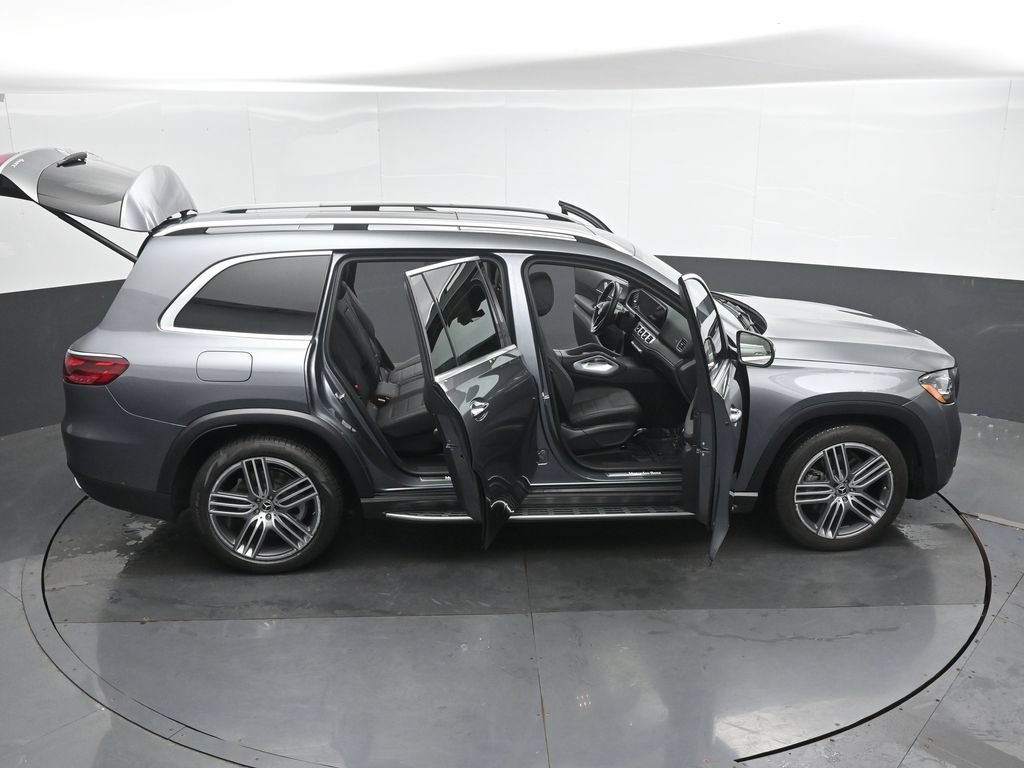 Used 2024 Mercedes-Benz GLS 450 4MATIC image 52