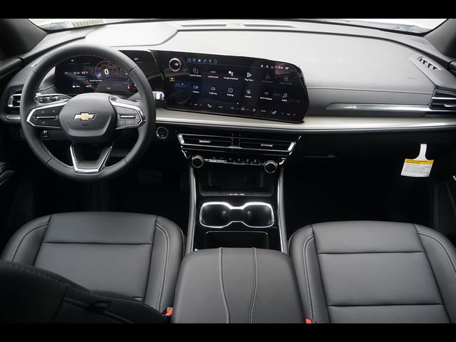 New 2026 Chevrolet Traverse LT image 13