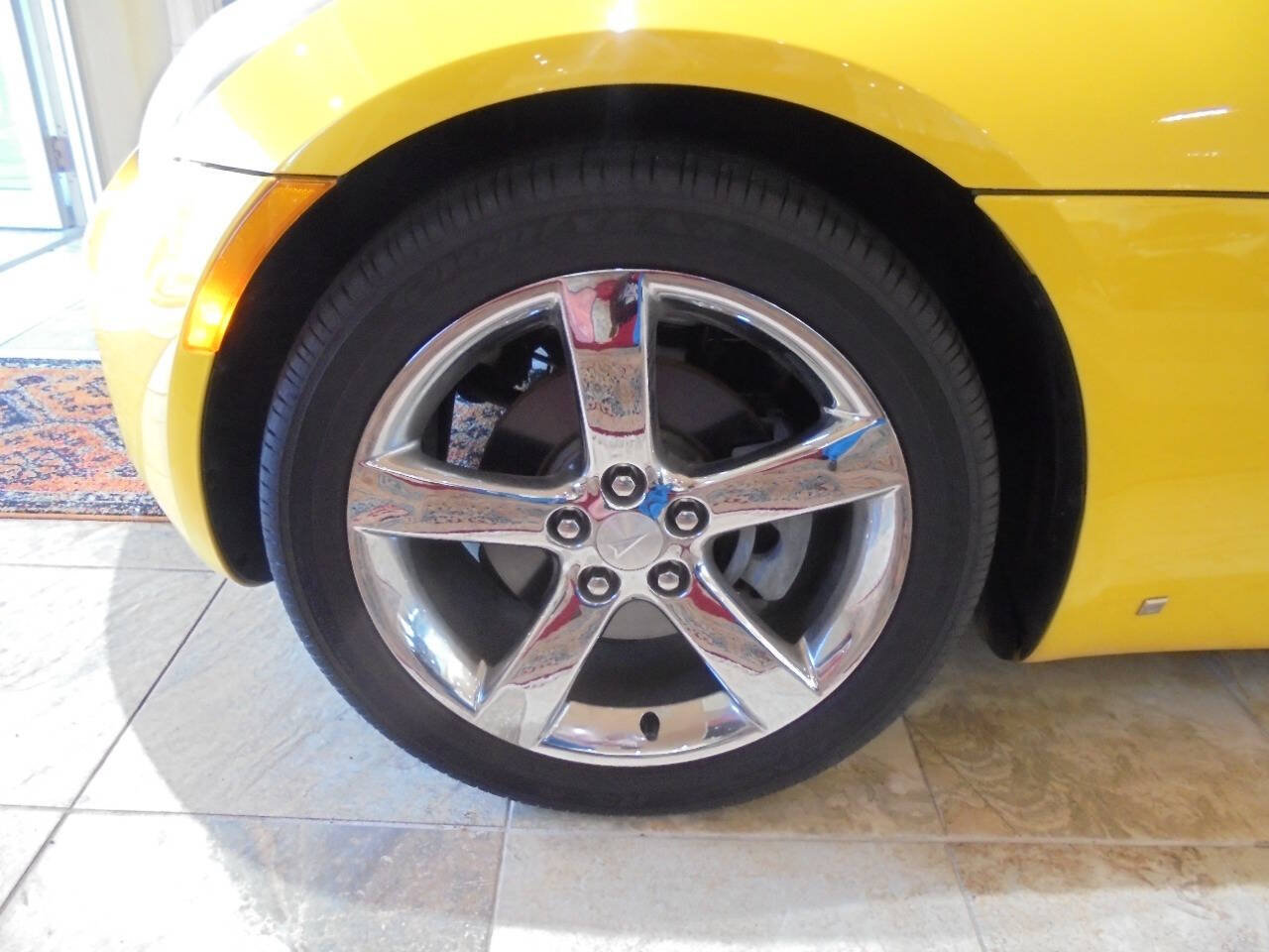 Used 2007 Pontiac Solstice Convertible RWD image 22