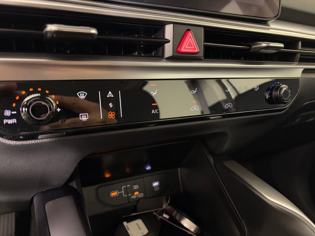 New 2026 Kia Sorento LX image 31