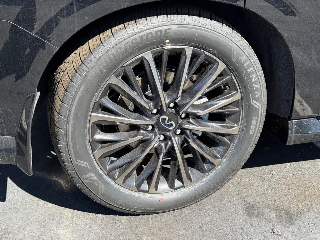 New 2025 INFINITI QX80 Autograph w/ Premium Cargo Package image 4