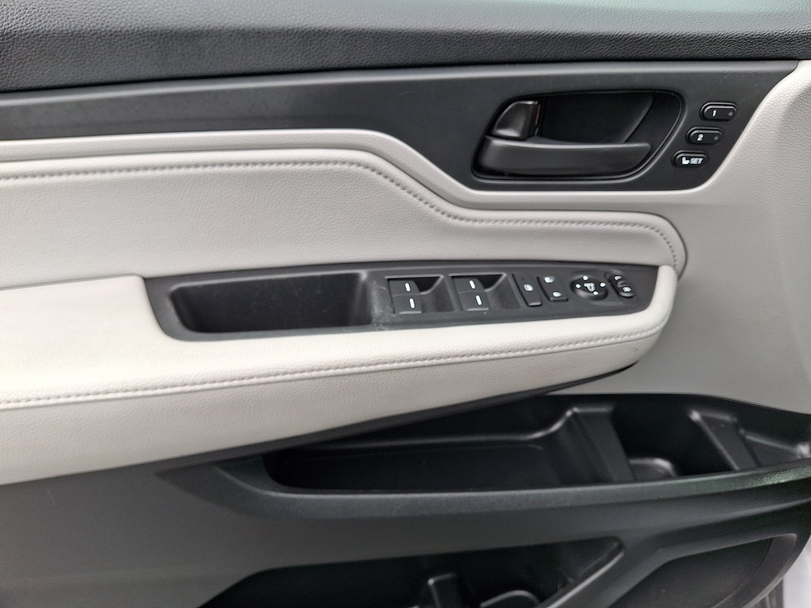 Used 2020 Honda Odyssey Touring image 13