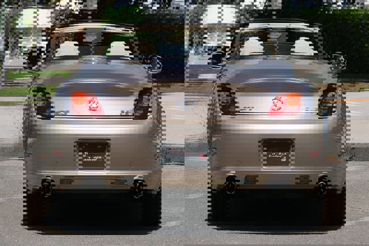 Used 2005 Lexus SC 430 Convertible image 8
