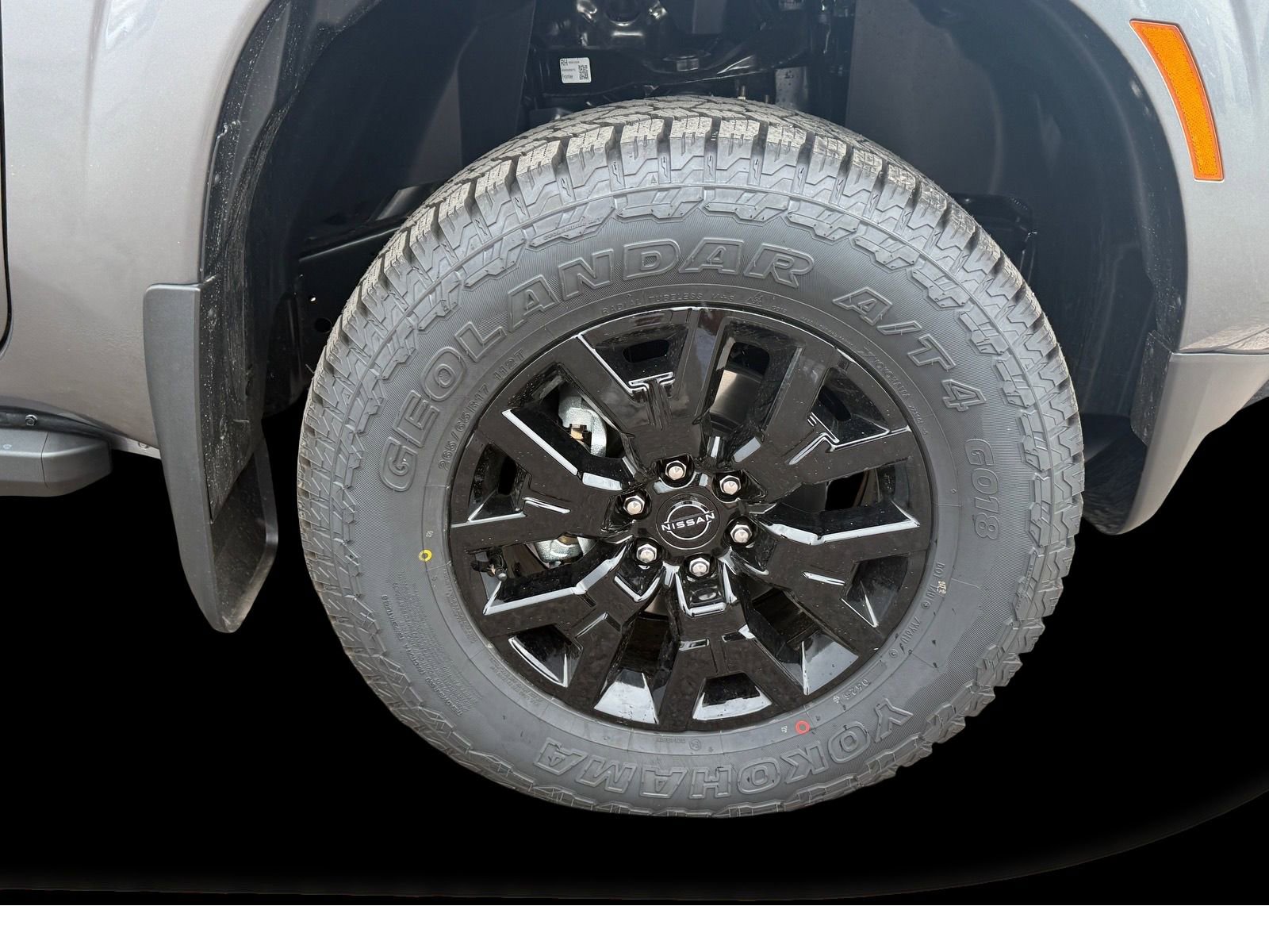 New 2026 Nissan Frontier SV w/ All-Weather Content Package AWD/4WD image 10