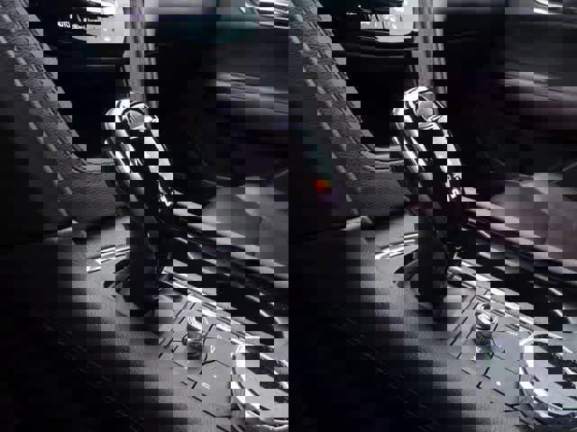 Used 2021 Cadillac XT6 Premium Luxury image 38