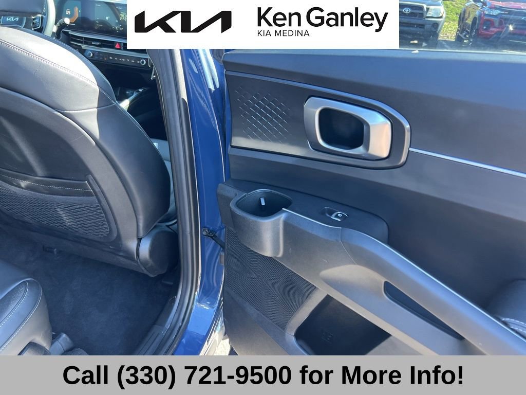 Certified 2025 Kia Sorento S FWD image 57