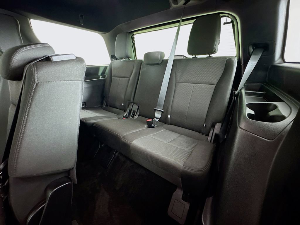Used 2018 Ford Expedition XLT w/ Cargo Package image 24