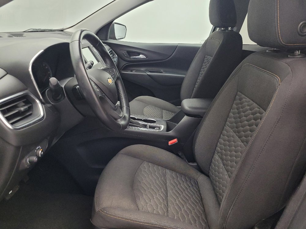 Used 2018 Chevrolet Equinox LT image 17