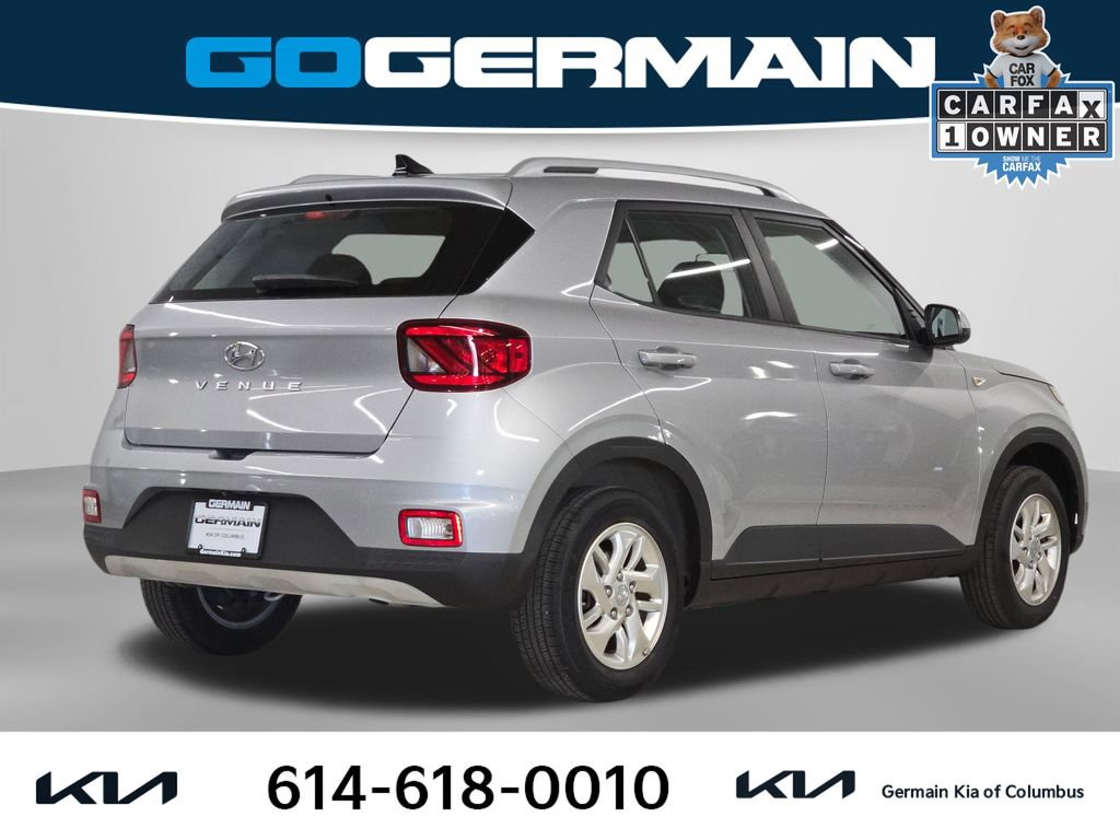 Used 2020 Hyundai Venue SEL FWD image 7