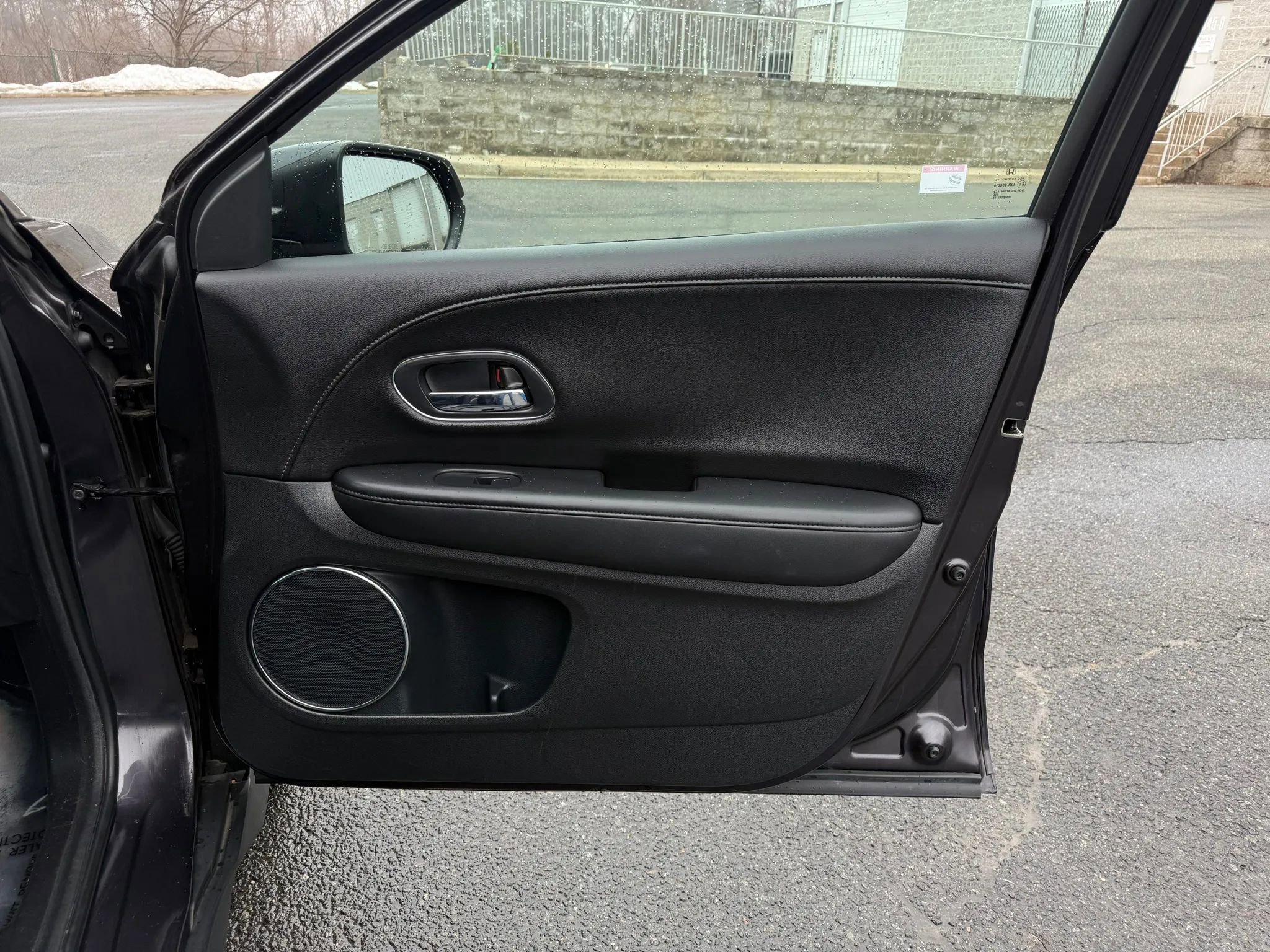 Used 2016 Honda HR-V EX-L image 22