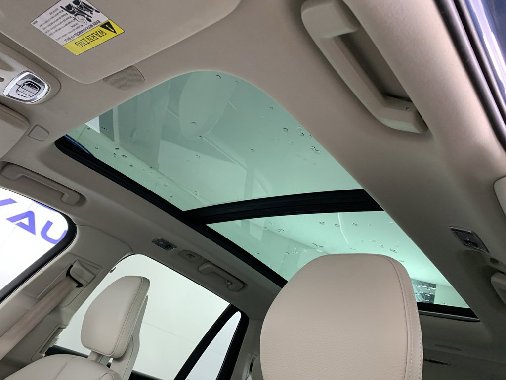 Used 2021 Volvo XC90 T6 Momentum image 30