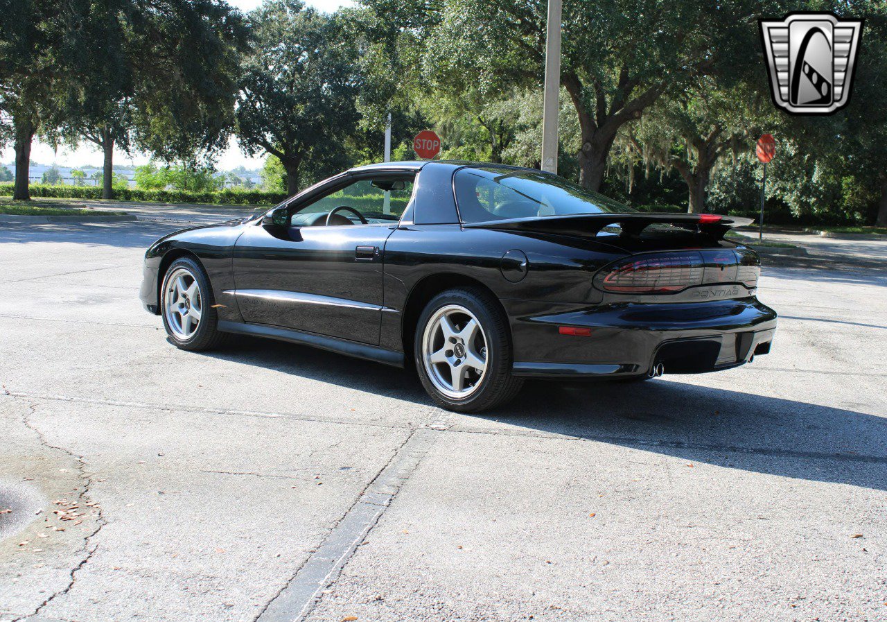 Used 1997 Pontiac Firebird Trans Am image 7