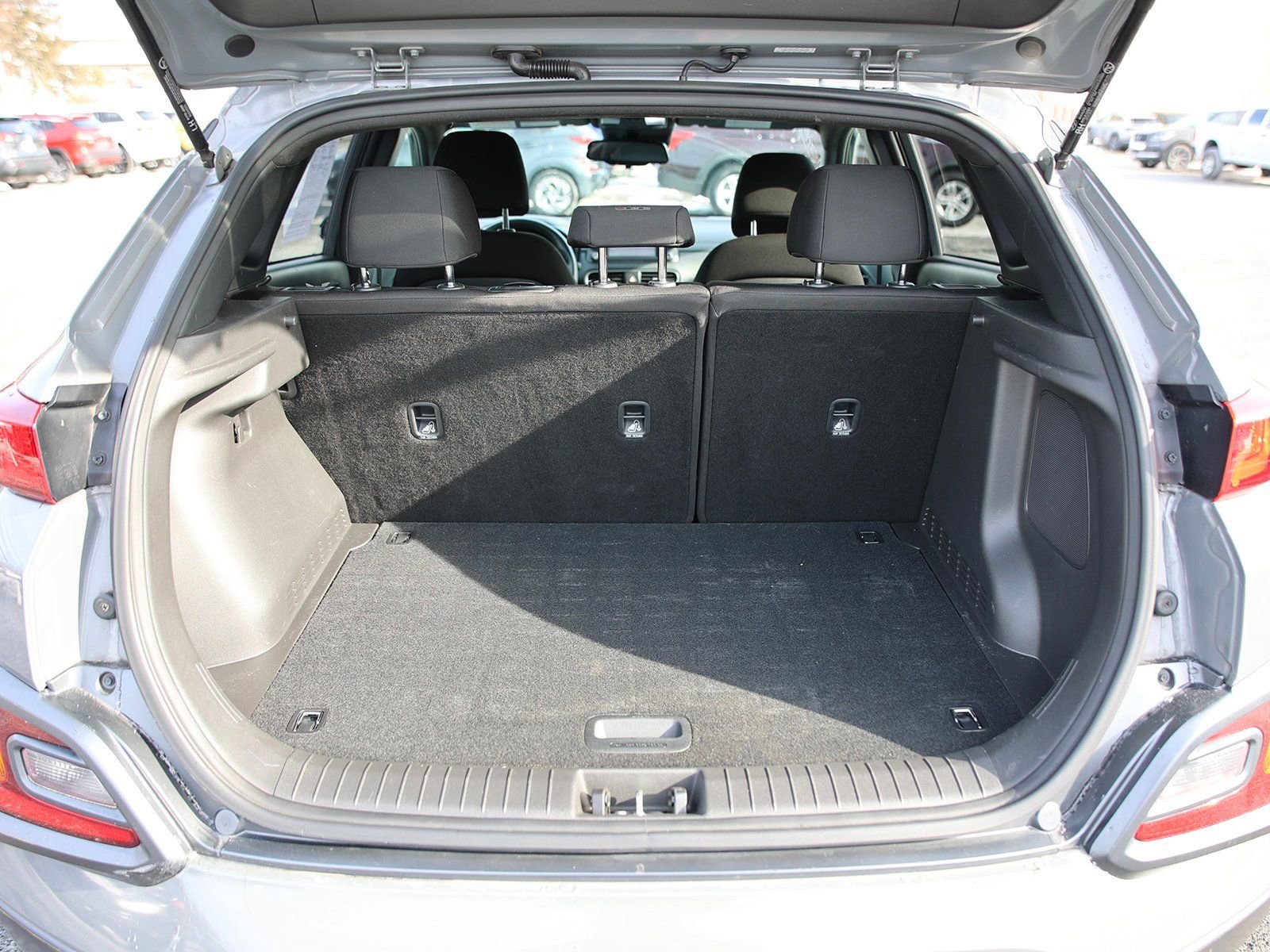 Used 2021 Hyundai Kona Night image 15