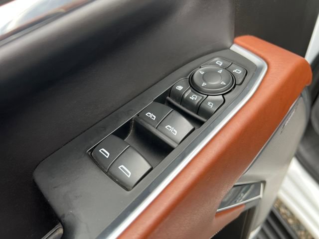 Used 2024 GMC Sierra 3500 Denali Ultimate image 15