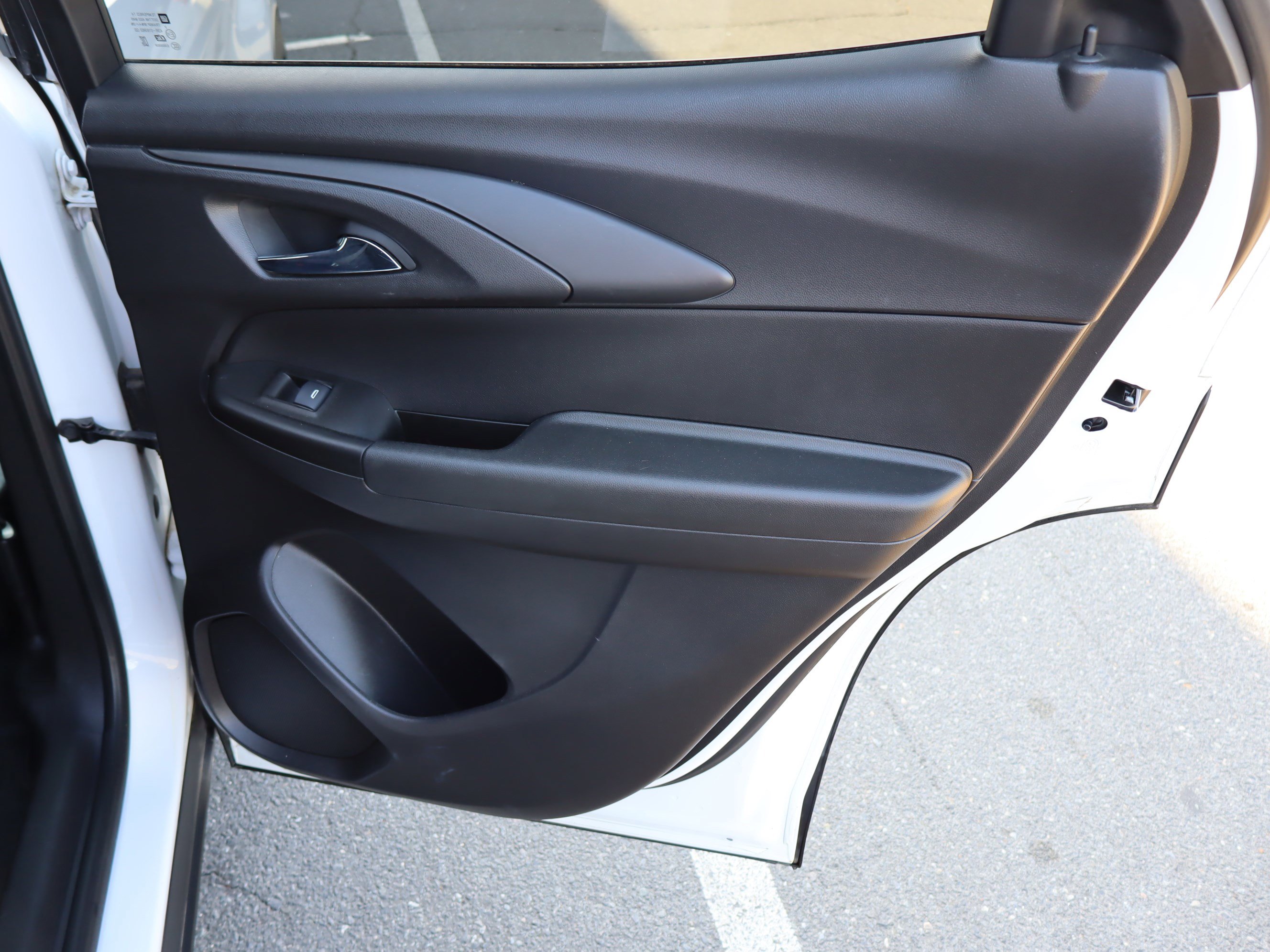 Used 2021 Chevrolet TrailBlazer ACTIV w/ Technology Package FWD image 33