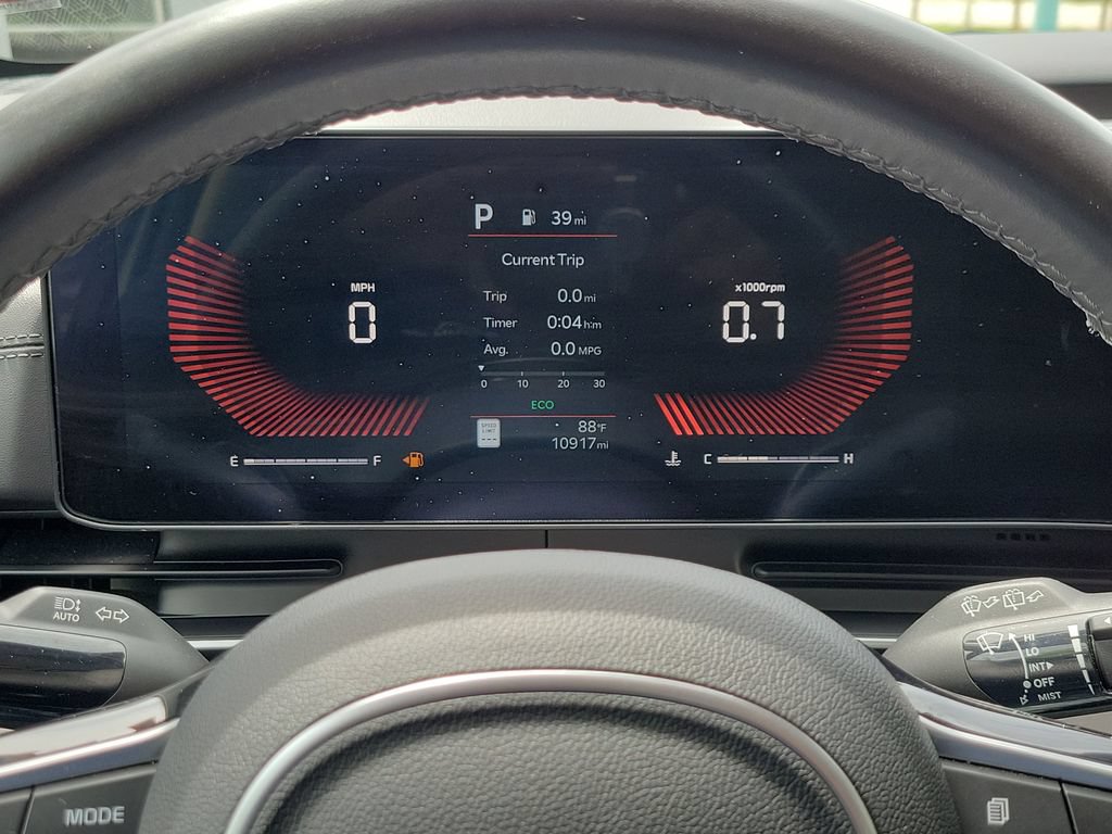 Certified 2025 Kia Carnival EX FWD image 19