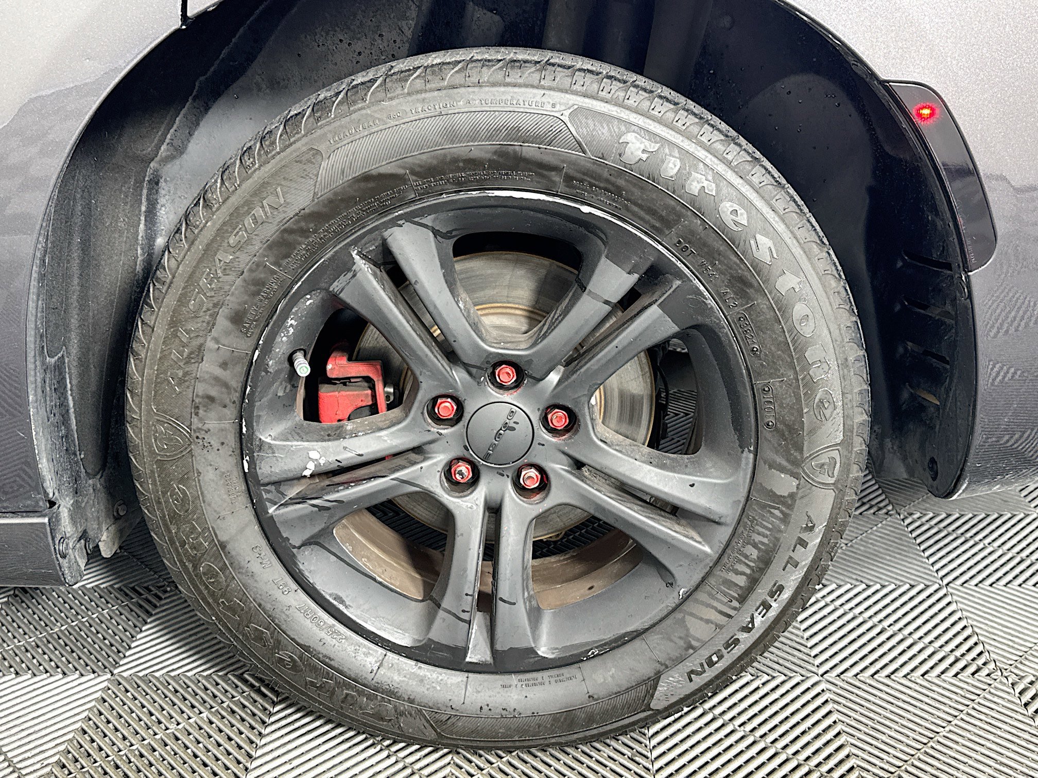 Used 2018 Dodge Charger SXT image 36