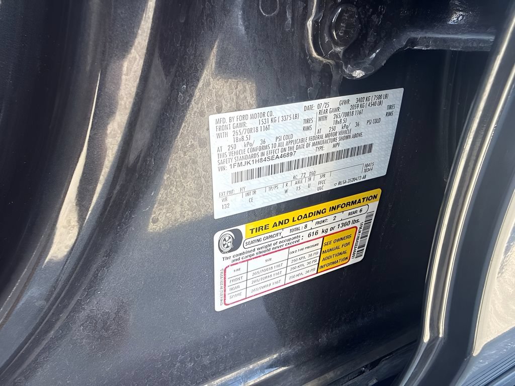 Used 2025 Ford Expedition Max Active RWD image 32