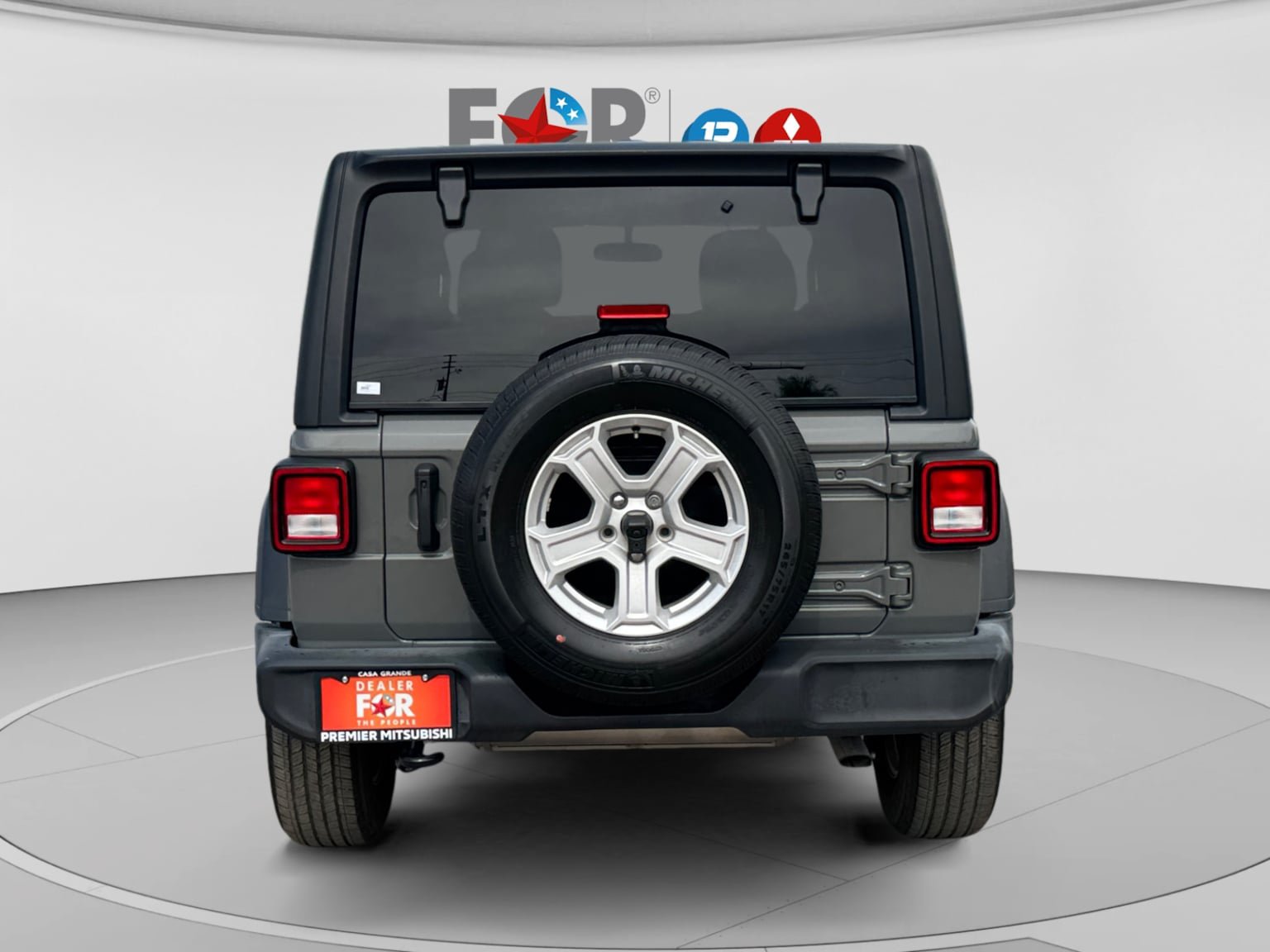 Used 2022 Jeep Wrangler Sport AWD/4WD image 4