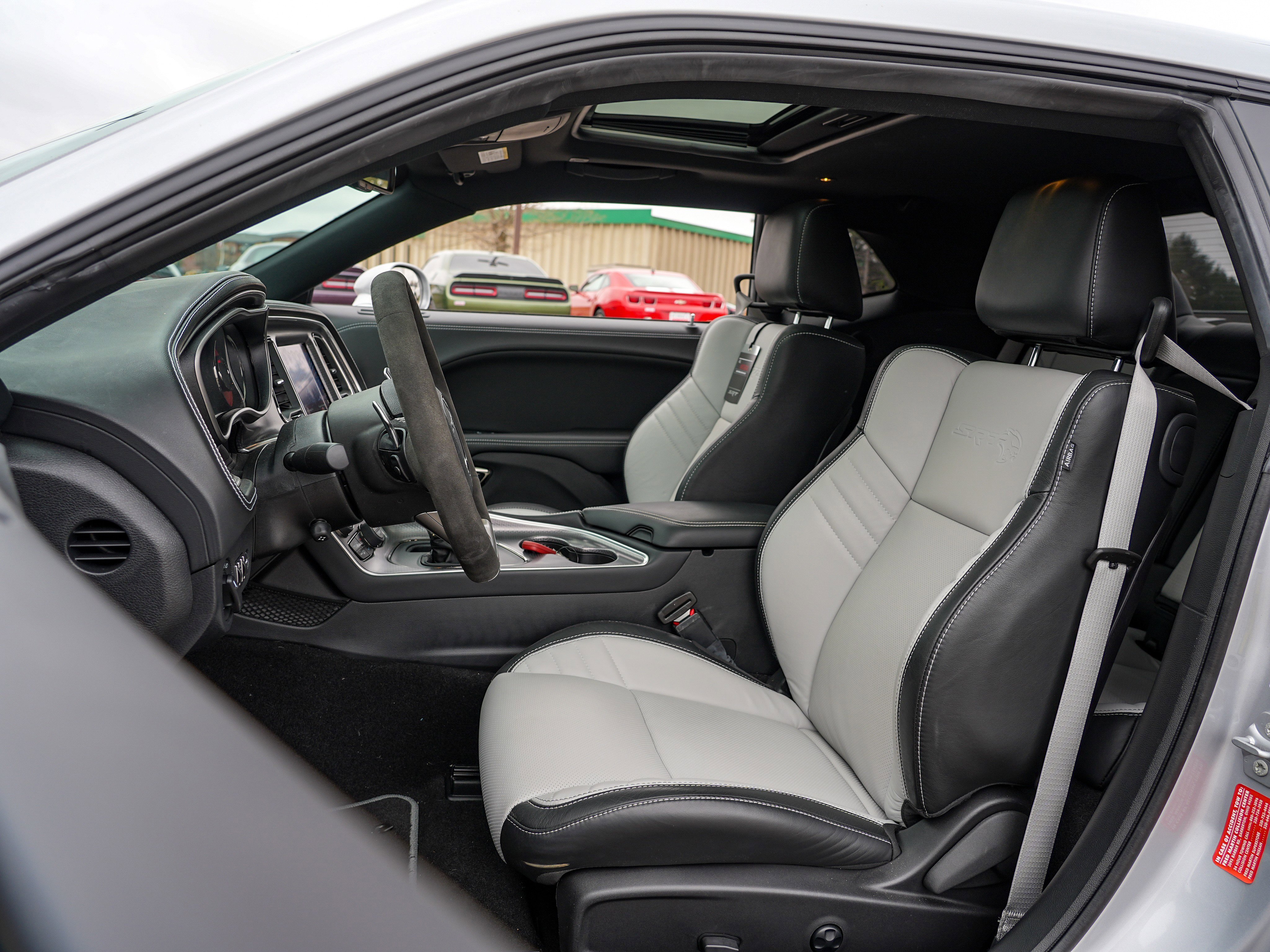 Used 2023 Dodge Challenger SRT Hellcat RWD image 17