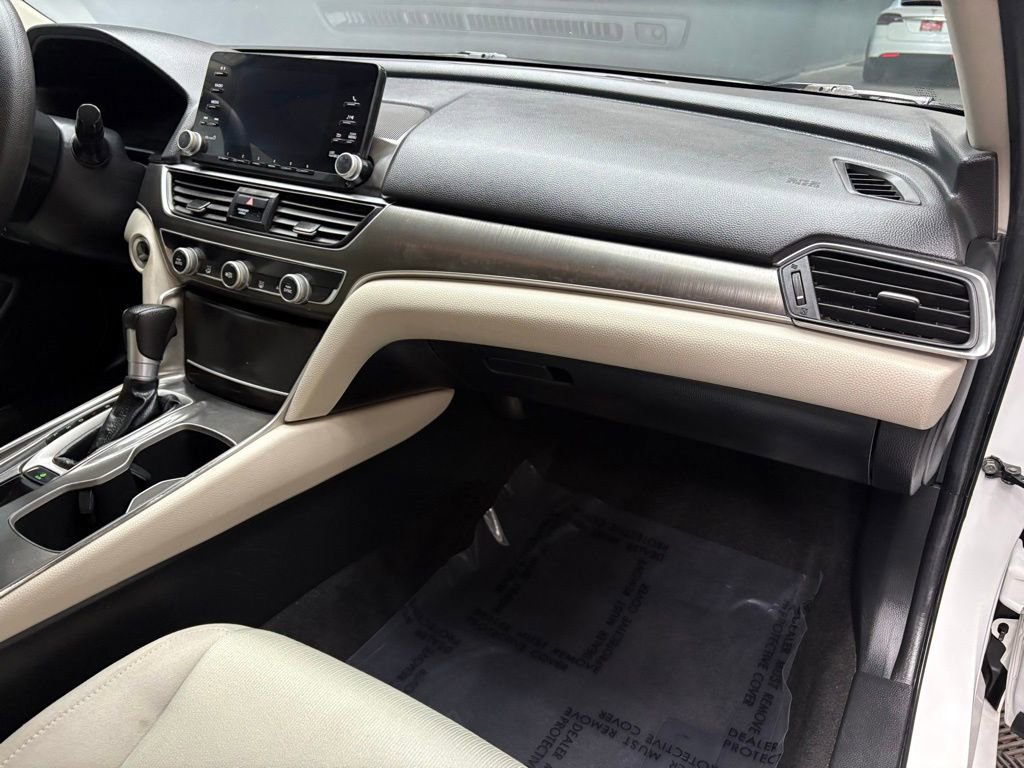 Used 2020 Honda Accord LX image 34