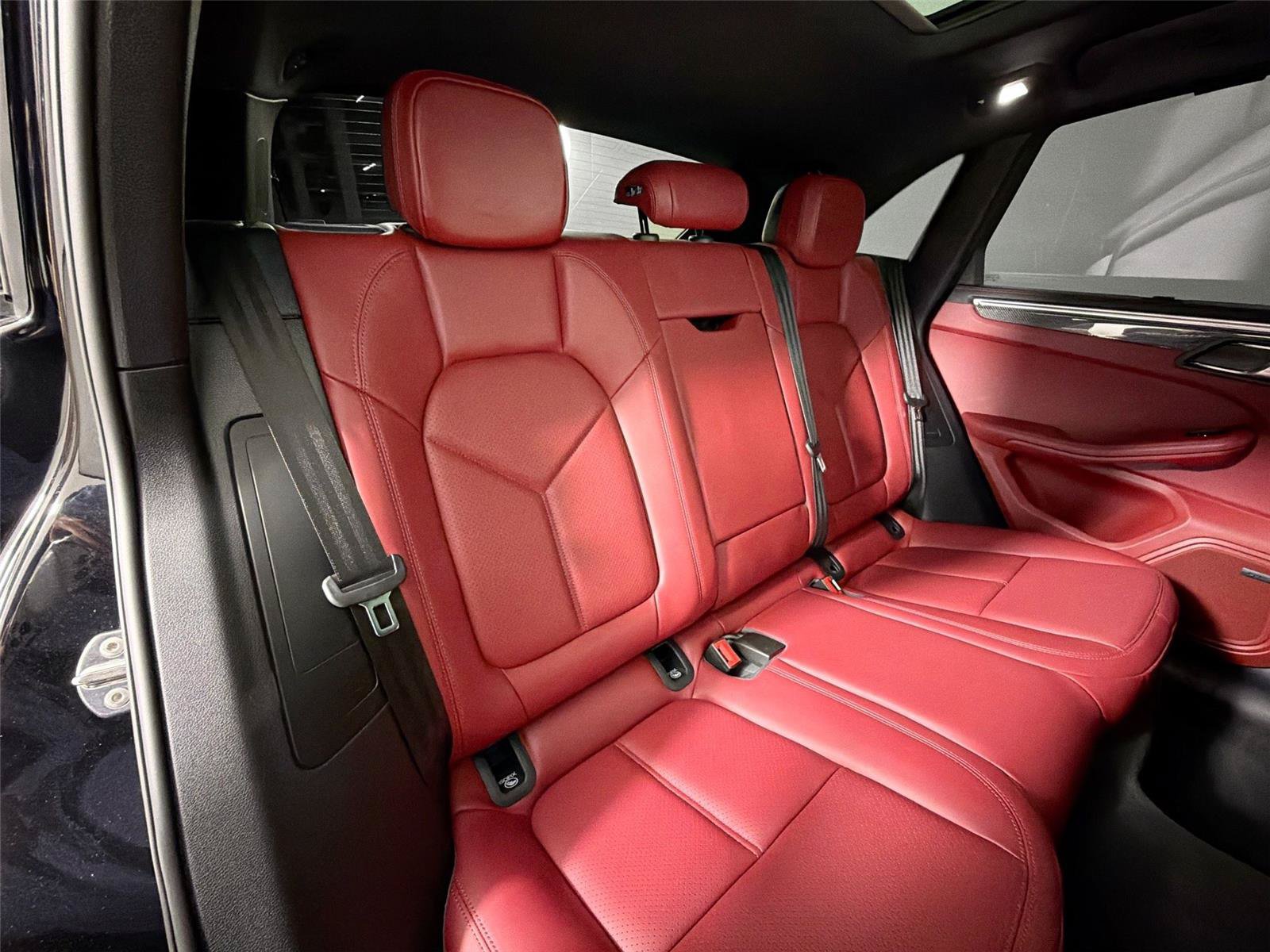 Certified 2023 Porsche Macan GTS AWD/4WD image 27