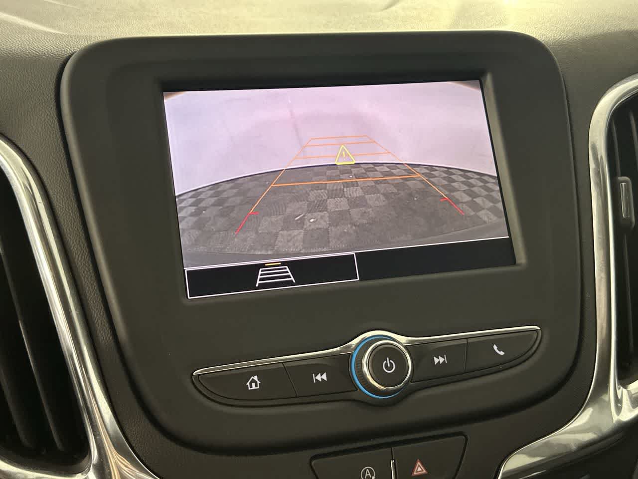 Used 2024 Chevrolet Equinox LT FWD image 17