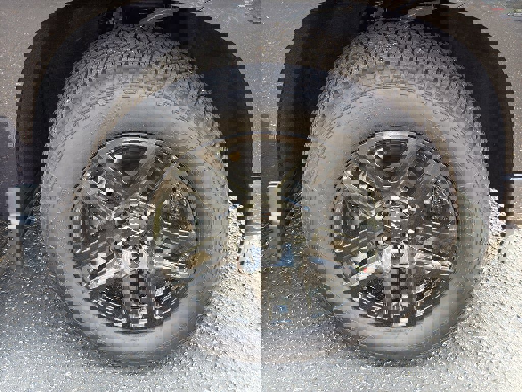 Used 2023 Chevrolet Silverado 1500 RST w/ Z71 Off-Road Package image 31