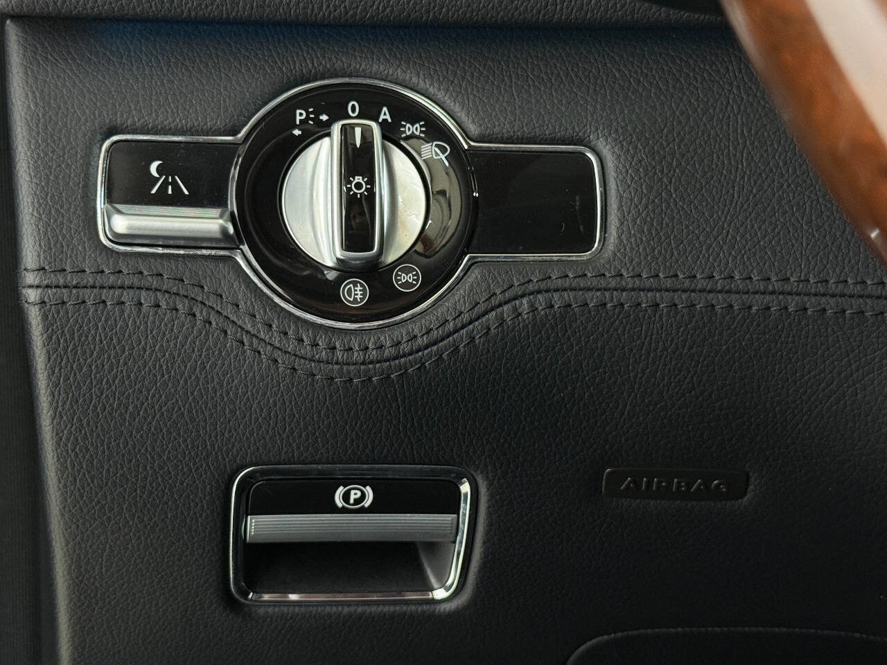 Used 2013 Mercedes-Benz CL 550 4MATIC w/ Sport Pkg image 64