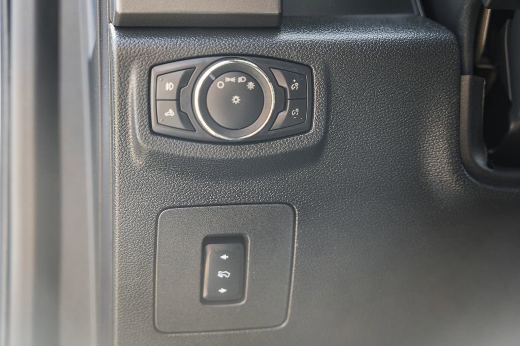 Used 2016 Ford F150 XLT w/ Equipment Group 302A Luxury image 49