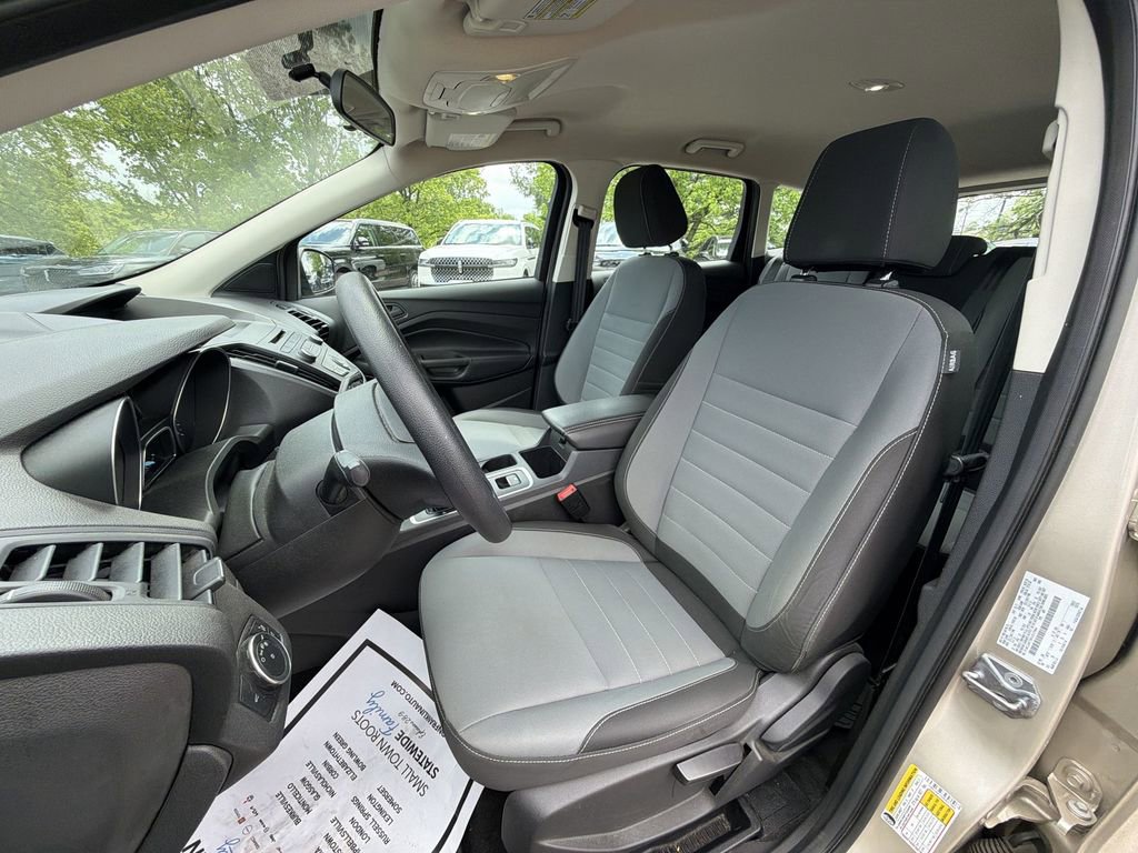 Used 2017 Ford Escape S FWD image 11
